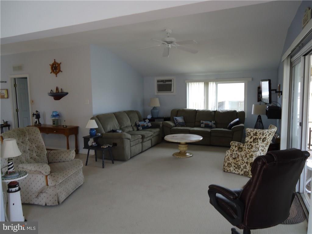 308 Heron Road Tuckerton, NJ 08087 - Photo 10 of 11