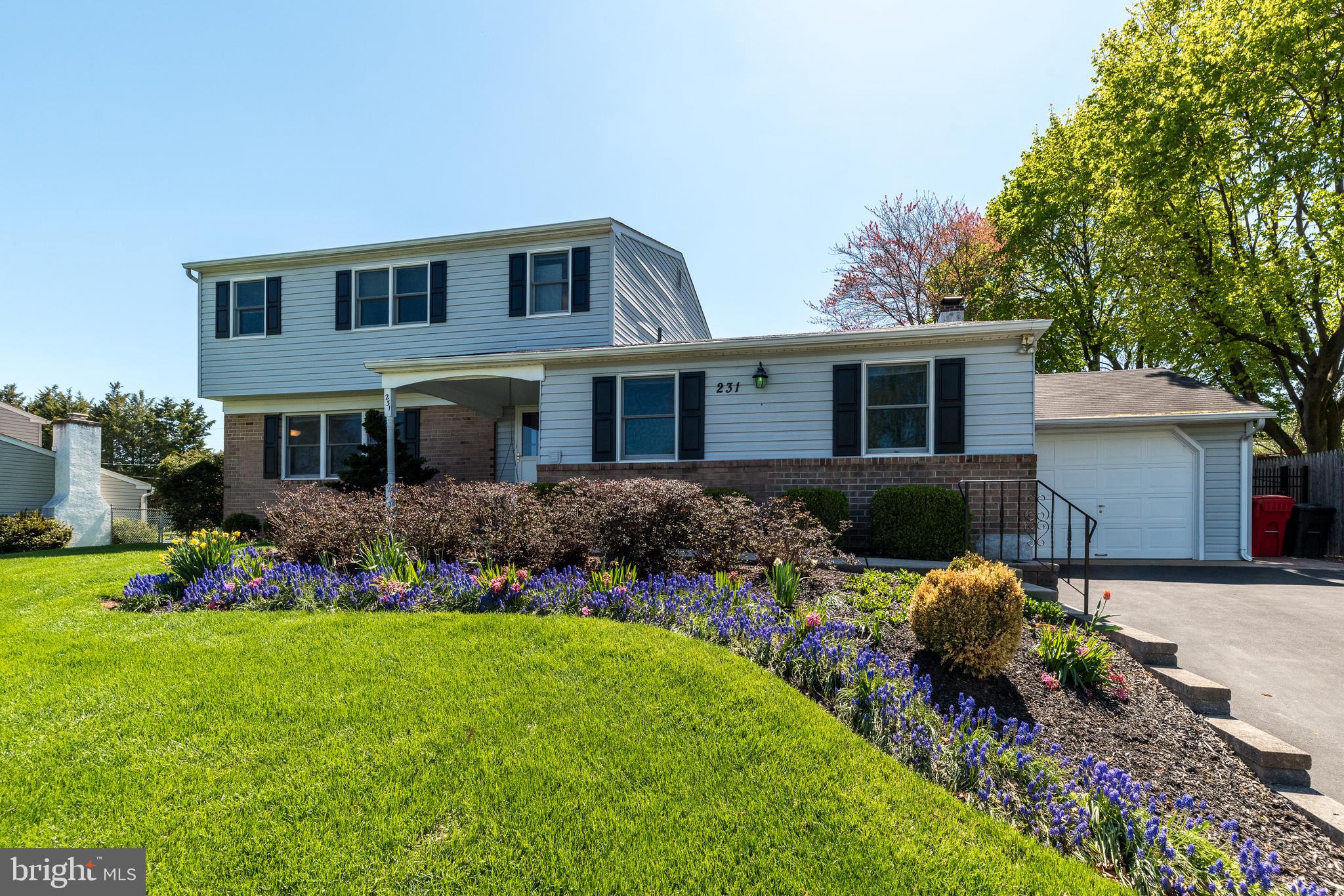 231 Parry Road Warminster, PA 18974 - Photo 2 of 71