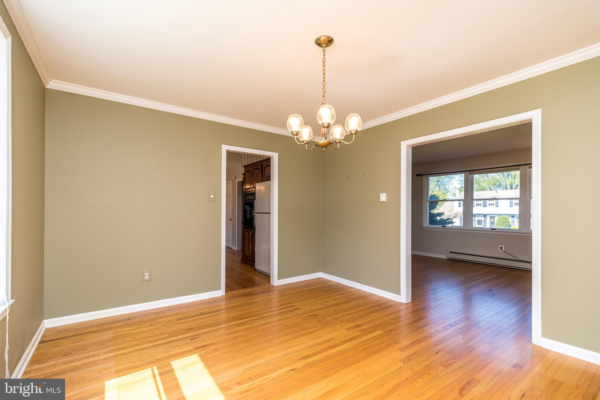 231 Parry Road Warminster, PA 18974 - Photo 14 of 71 a view of livingroom with window