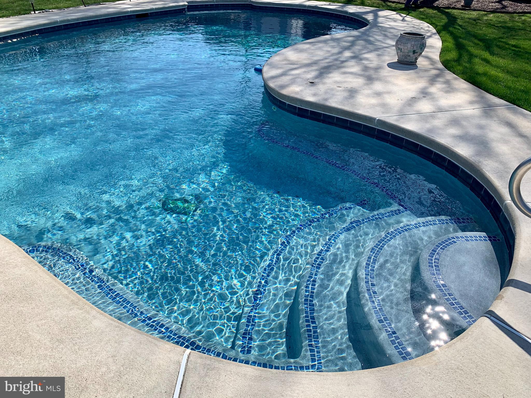 231 Parry Road Warminster, PA 18974 - Photo 5 of 71 a view of a wooden floor