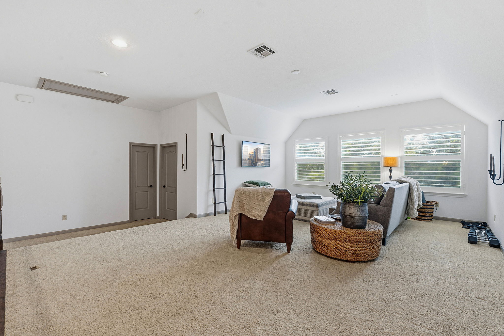 12321 Edenvale Path Austin, TX 78732 - Photo 23 of 36