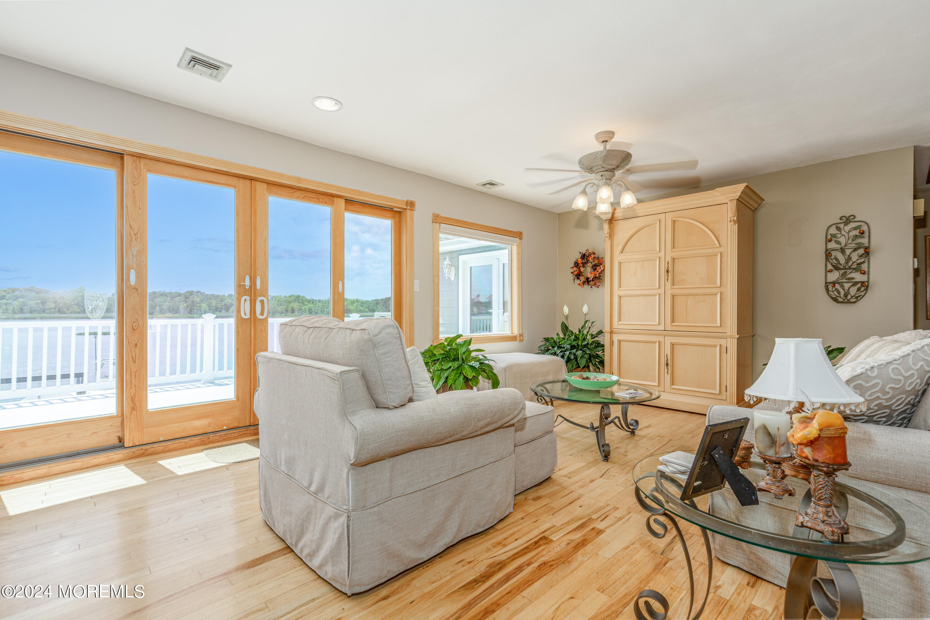 1537 Little Hill Road Point Pleasant, NJ 08742 - Photo 23 of 62 Interior-19