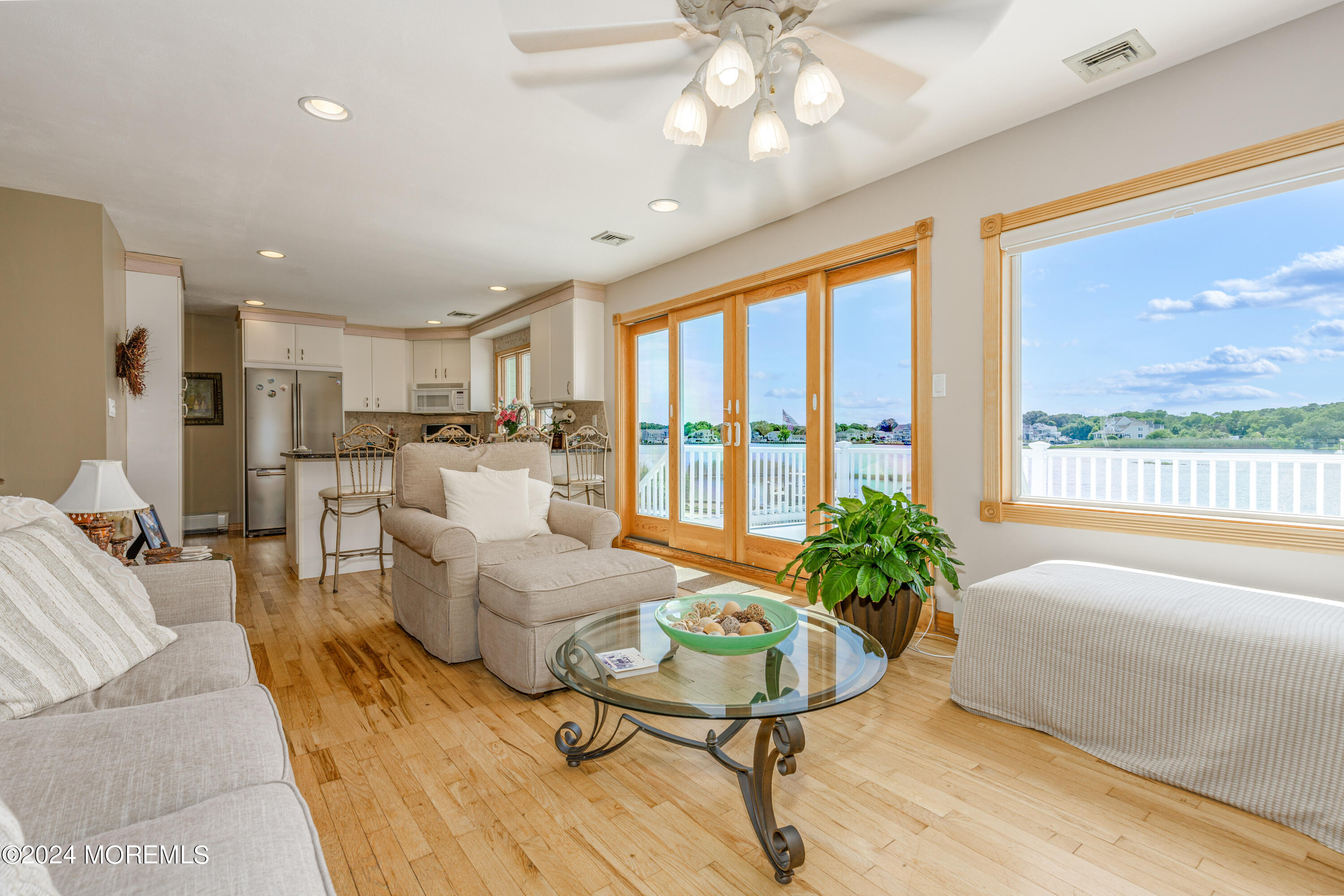 1537 Little Hill Road Point Pleasant, NJ 08742 - Photo 26 of 62 Interior-24