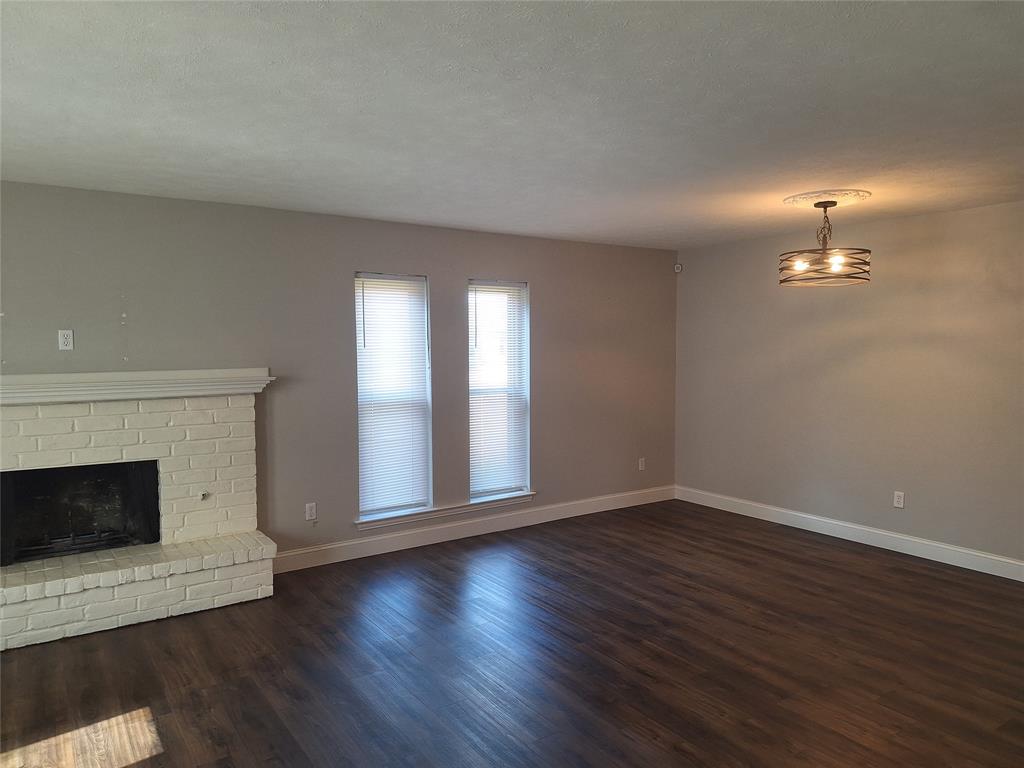 4240 Harvest Hill Road Dallas, TX 75244 - Photo 7 of 38 Gallery Image 7