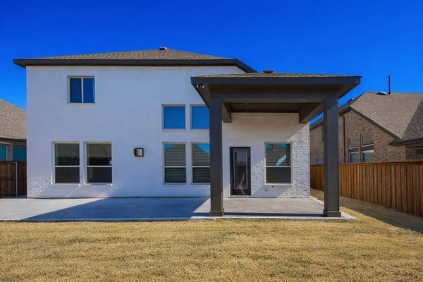 $2,800 | 3517 Iron Horse Drive, Little Elm, TX 75068