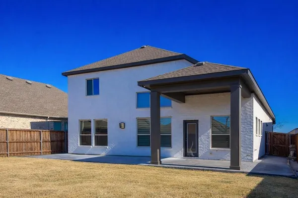 $2,800 | 3517 Iron Horse Drive, Little Elm, TX 75068