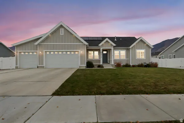 $939,999 | 611 South Chamberlain Street, Mapleton, UT 84664