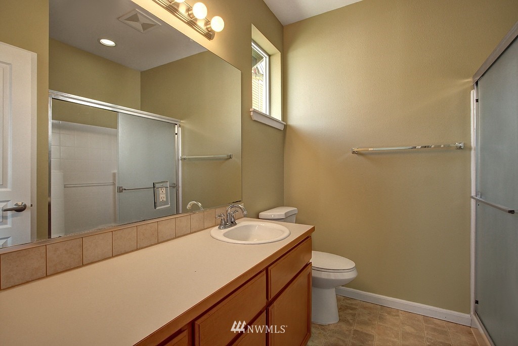 141 Maple Street Fircrest, WA 98466 - Photo 11 of 12