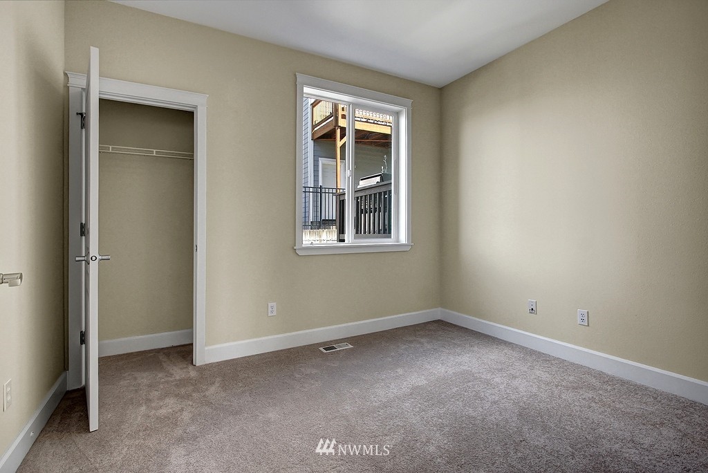 141 Maple Street Fircrest, WA 98466 - Photo 8 of 12