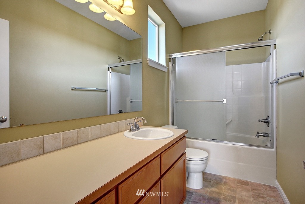 141 Maple Street Fircrest, WA 98466 - Photo 10 of 12