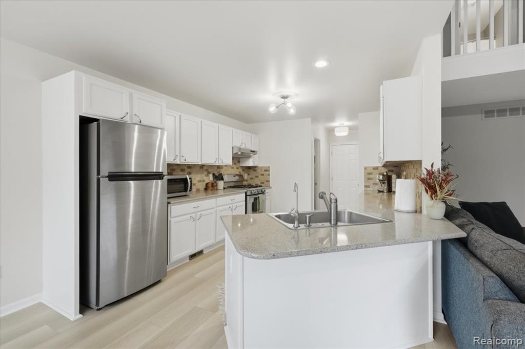 1393 Remsing Street Hartland, MI 48353 - Photo 18 of 71 Gallery Image 18