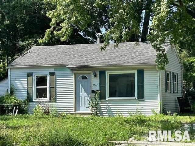1617 North Grand Avenue West Springfield, IL 62702 - Photo 1 of 1