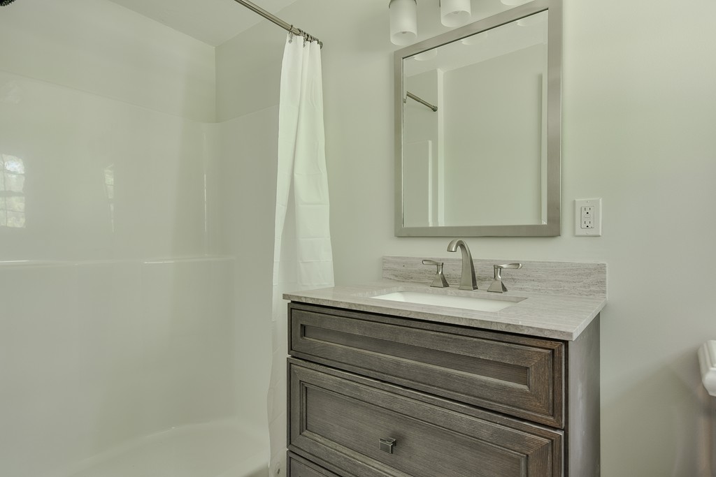 39 Lyman Road Framingham, MA 01701 - Photo 19 of 30
