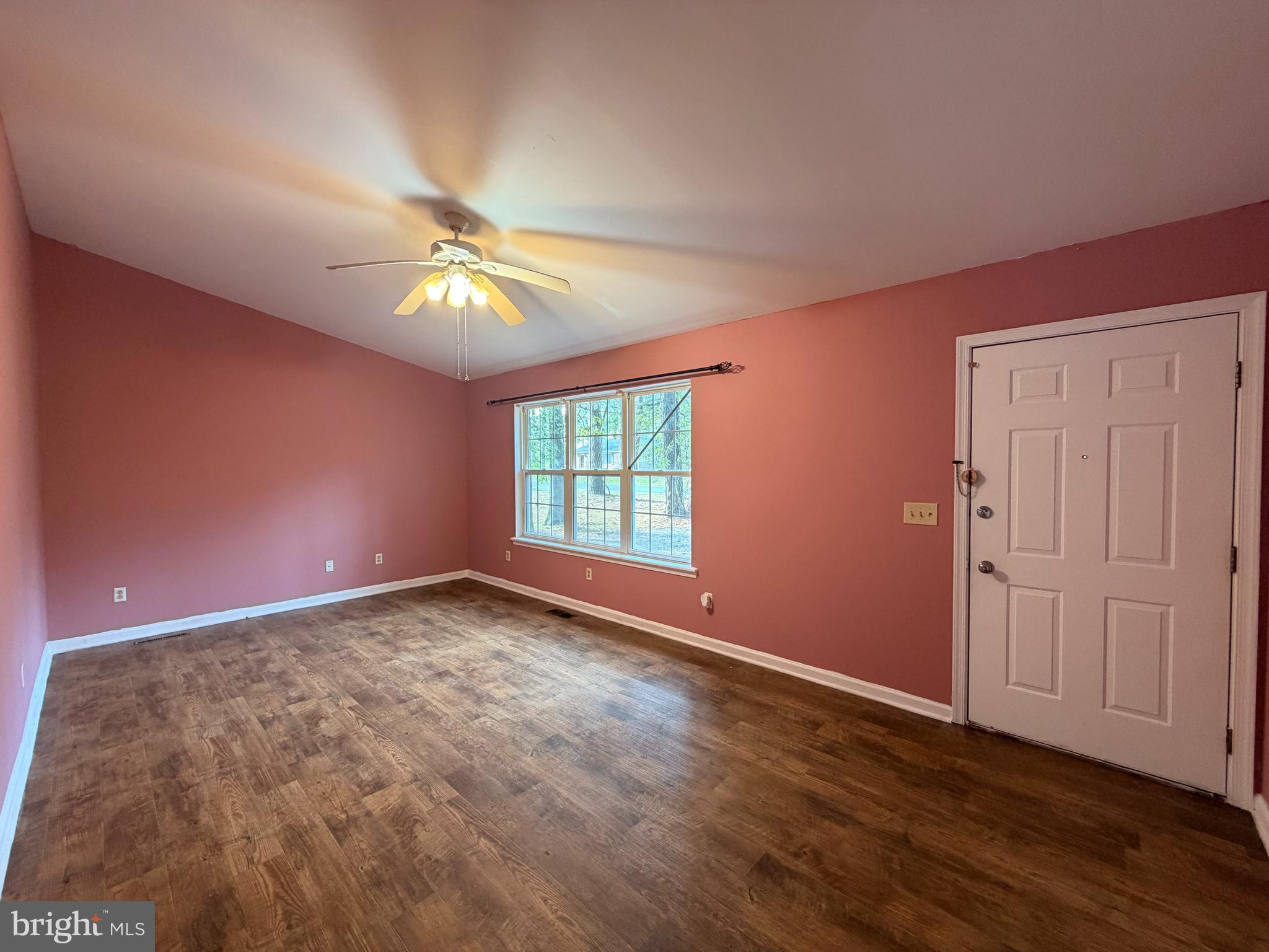 208 Harford Road Salisbury, MD 21801 - Photo 7 of 43 Gallery Image 7