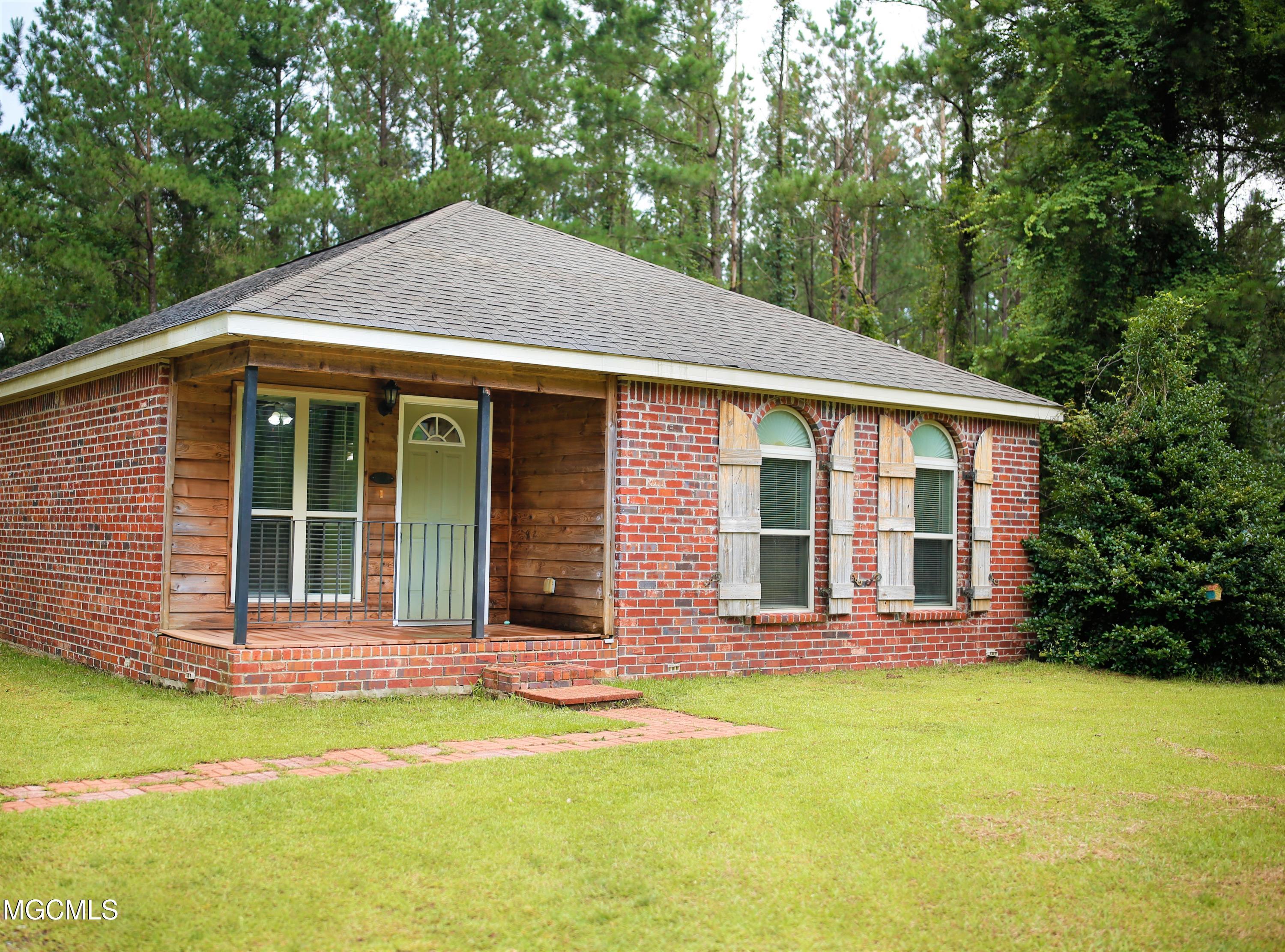 1147 Monkey Mizell Road Lucedale, MS 39452 - Photo 2 of 15 Front