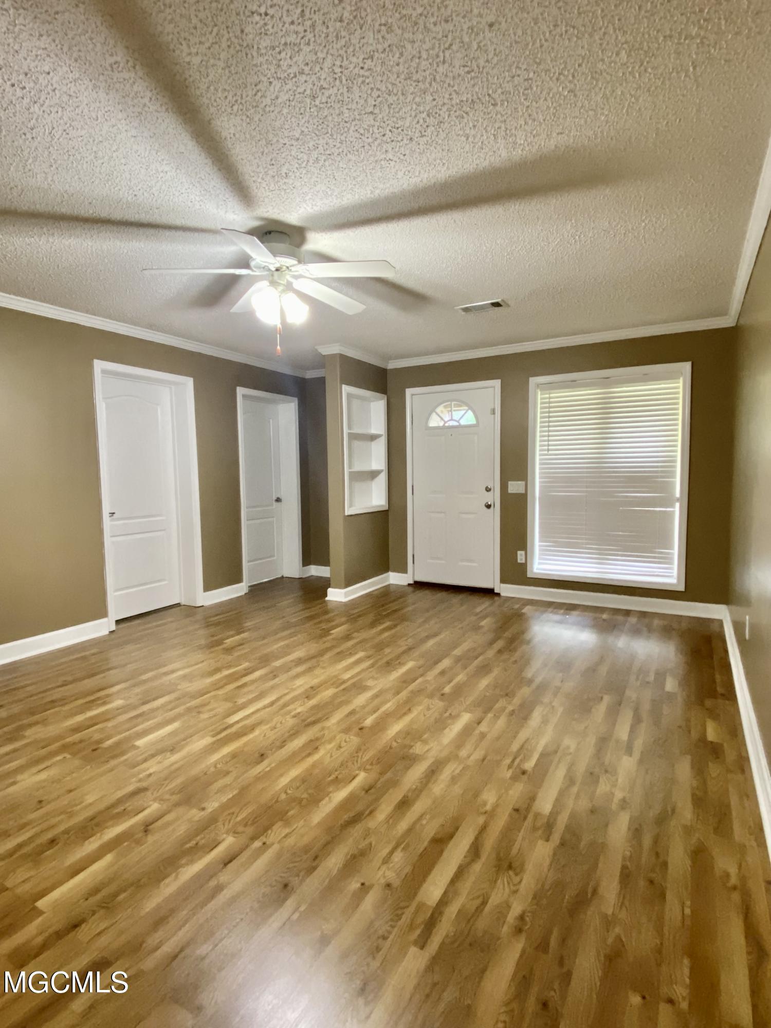 1147 Monkey Mizell Road Lucedale, MS 39452 - Photo 4 of 15 Living Room