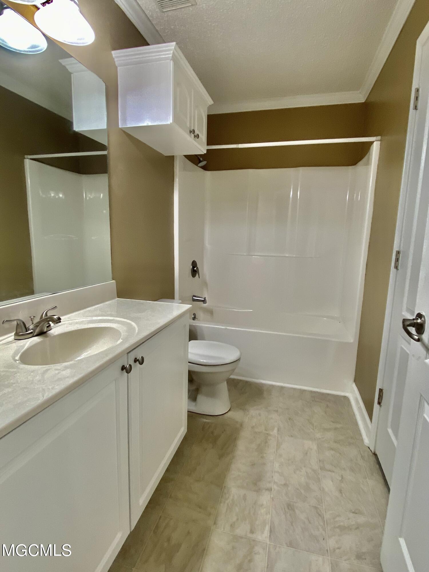 1147 Monkey Mizell Road Lucedale, MS 39452 - Photo 7 of 15 2nd Bath