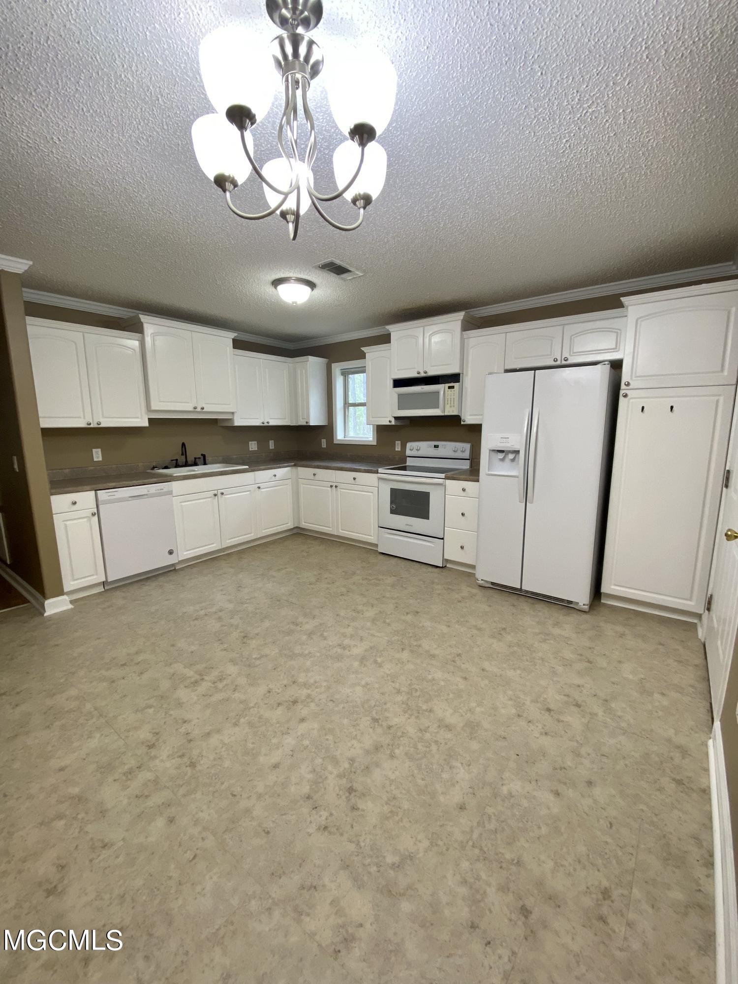 1147 Monkey Mizell Road Lucedale, MS 39452 - Photo 10 of 15 Kitchen