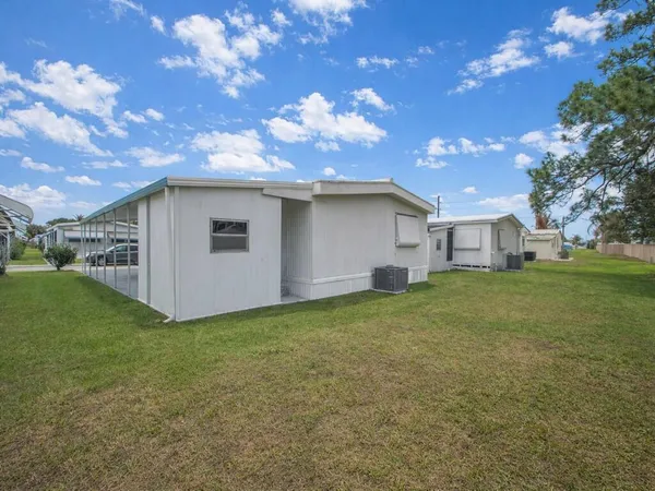 $135,000 | 4800 Southeast Federal Highway, Unit 145, Stuart, FL 34997