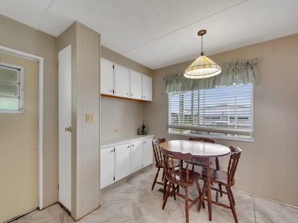 $135,000 | 4800 Southeast Federal Highway, Unit 145, Stuart, FL 34997