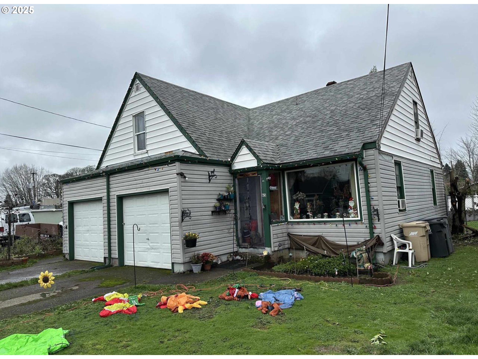 Undisclosed Address Lebanon, OR 97355 - Photo 2 of 34 a view of a house with backyard