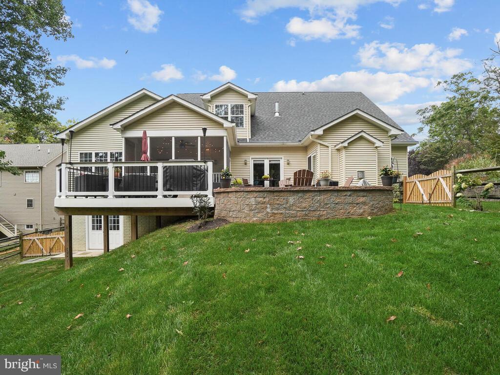 6506 Rimrock Lane New Market, MD 21774 - Photo 38 of 49 Huge yard to enjoy!