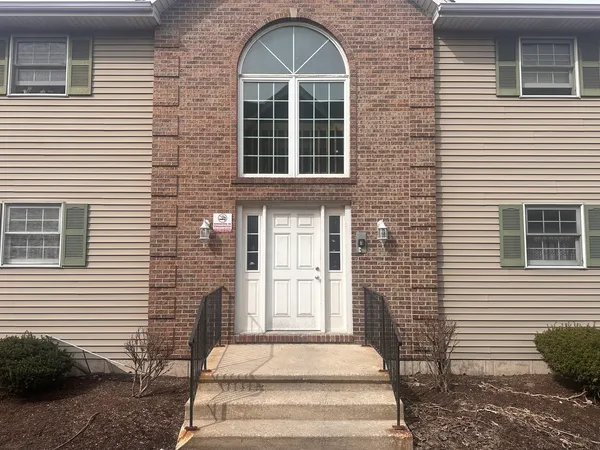 $1,650 | 434 South Peace Road, Unit 434, Sycamore, IL 60178