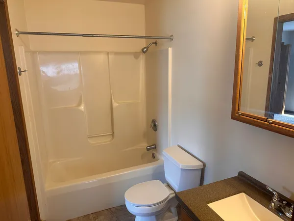 $1,650 | 434 South Peace Road, Unit 434, Sycamore, IL 60178