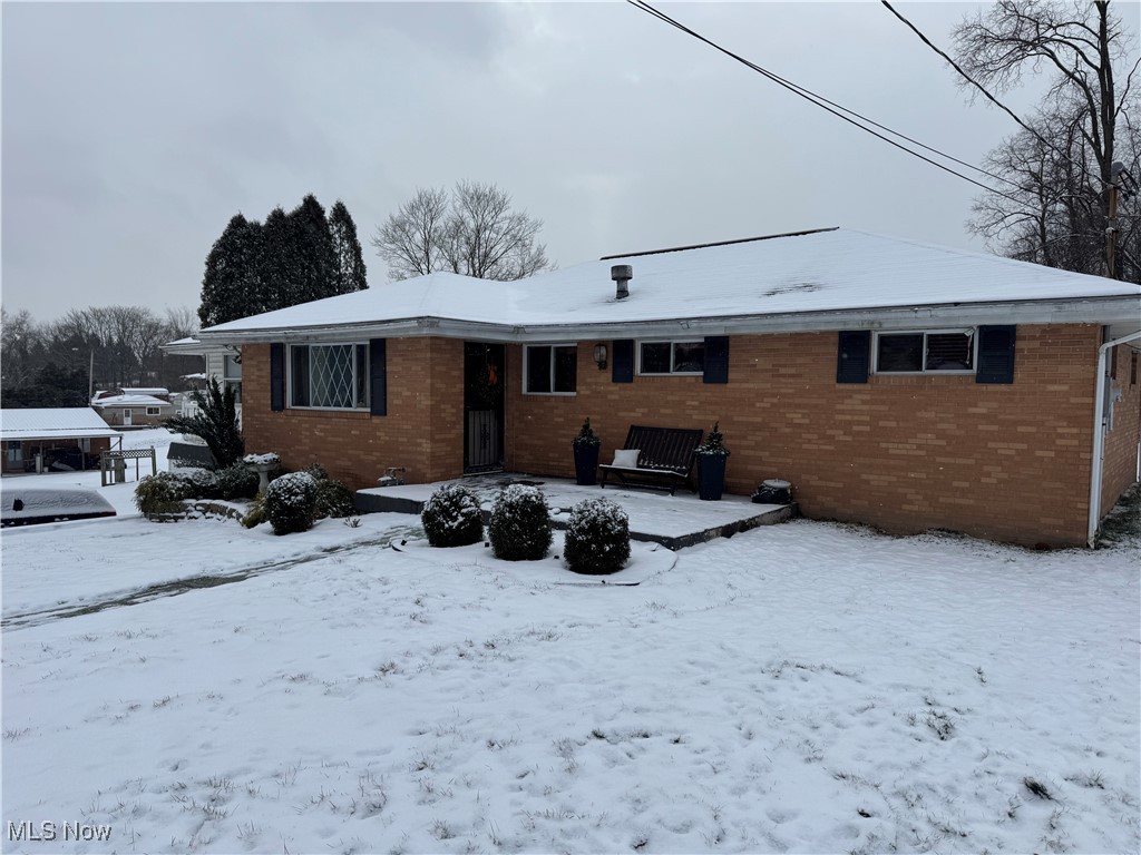929 May Road East Liverpool, OH 43920 - Photo 7 of 41
