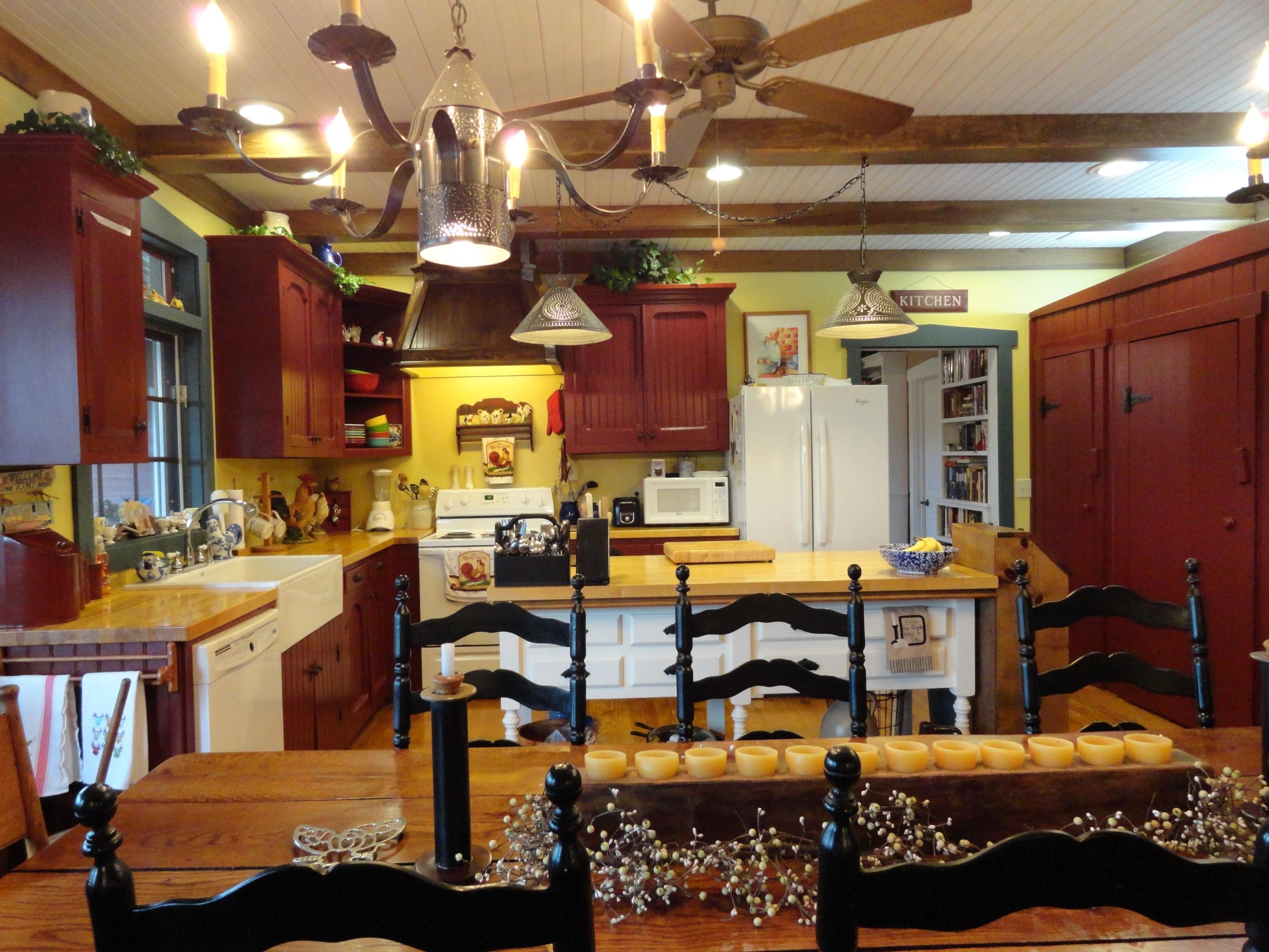 436 Hidden Valley Road Clinton, TN 37716 - Photo 16 of 40 Kitchen