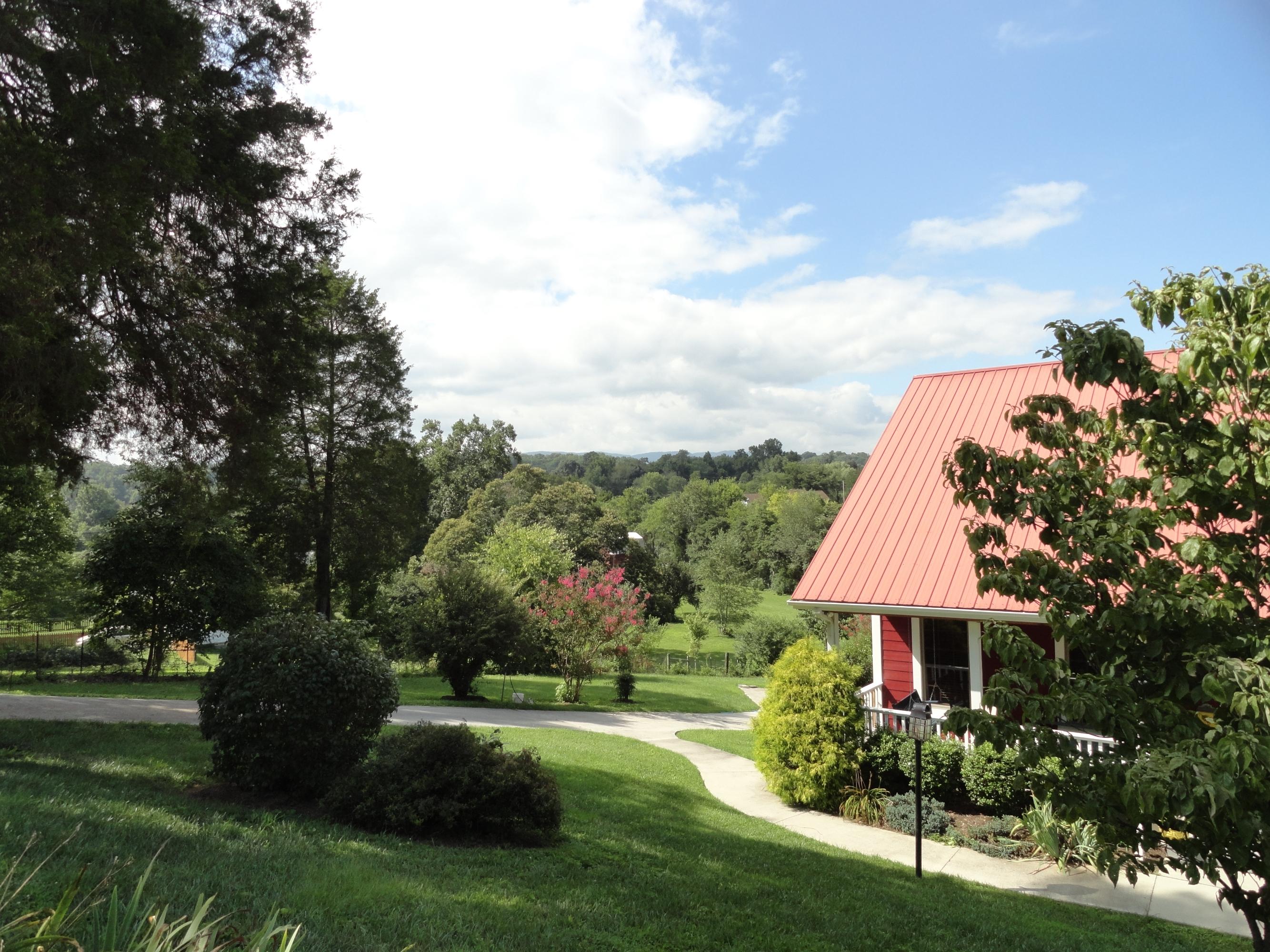 436 Hidden Valley Road Clinton, TN 37716 - Photo 37 of 40 Views