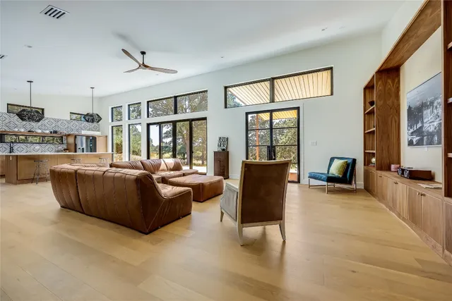 $1,300,000 | 2181 County Road 481, Thrall, TX 76578