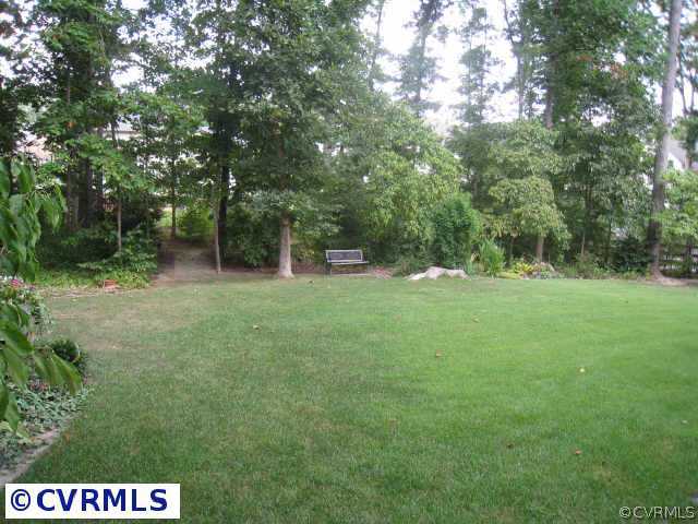 13212 Queensgate Road Midlothian, VA 23114 - Photo 3 of 4 a view of green field