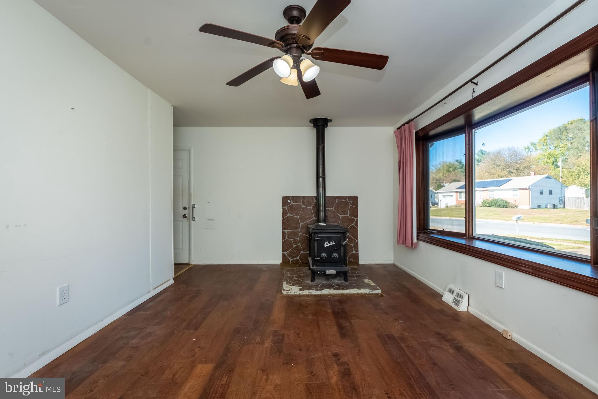 409 Hammershire Road Owings Mills, MD 21117 - Photo 22 of 48 Gallery Image 22