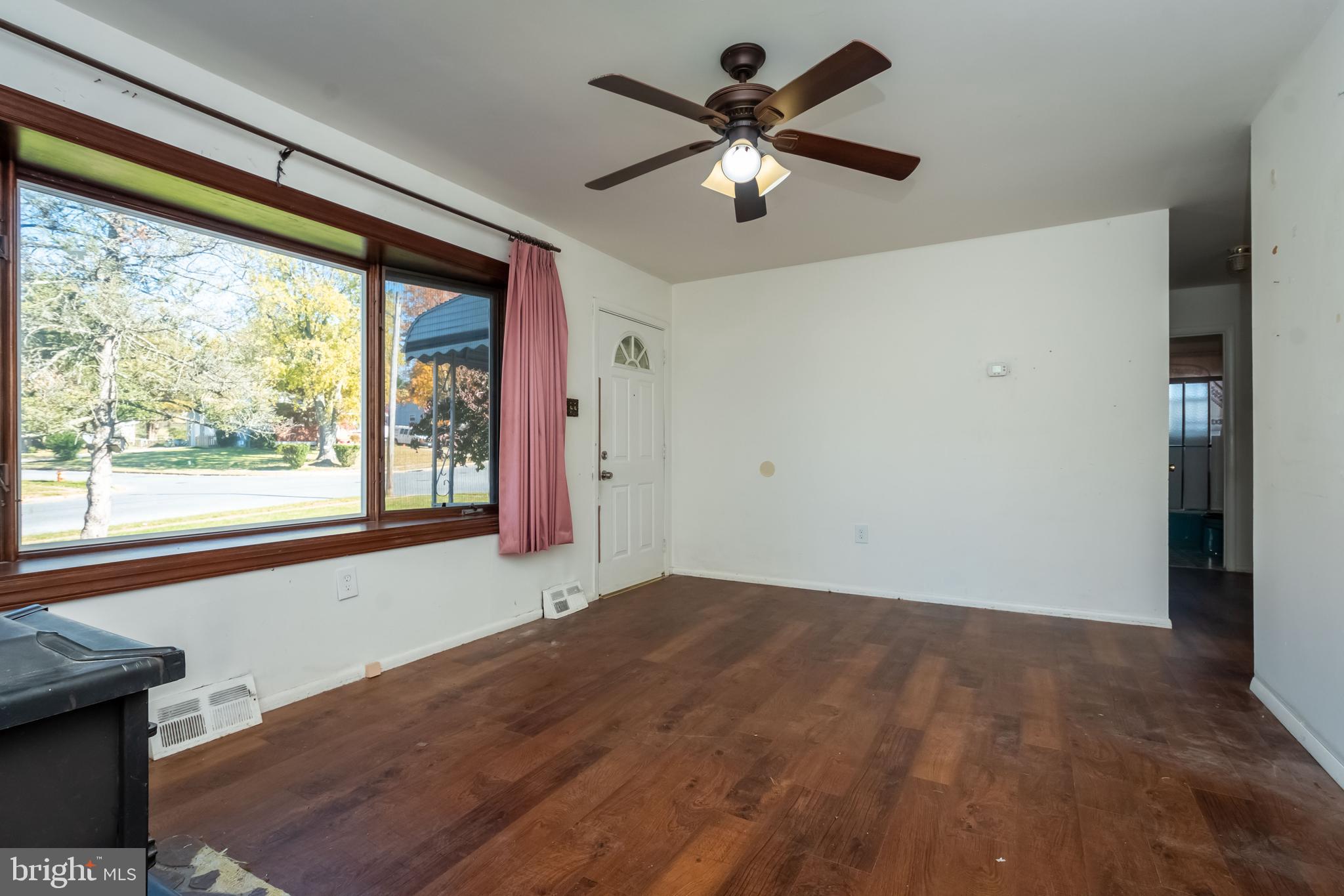 409 Hammershire Road Owings Mills, MD 21117 - Photo 5 of 48 Gallery Image 5