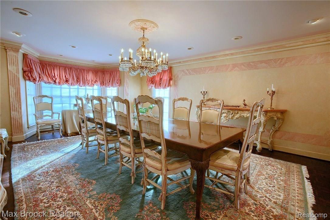 300 Cranbrook Road Bloomfield Hills, MI 48304 - Photo 14 of 51 Formal Dining Room