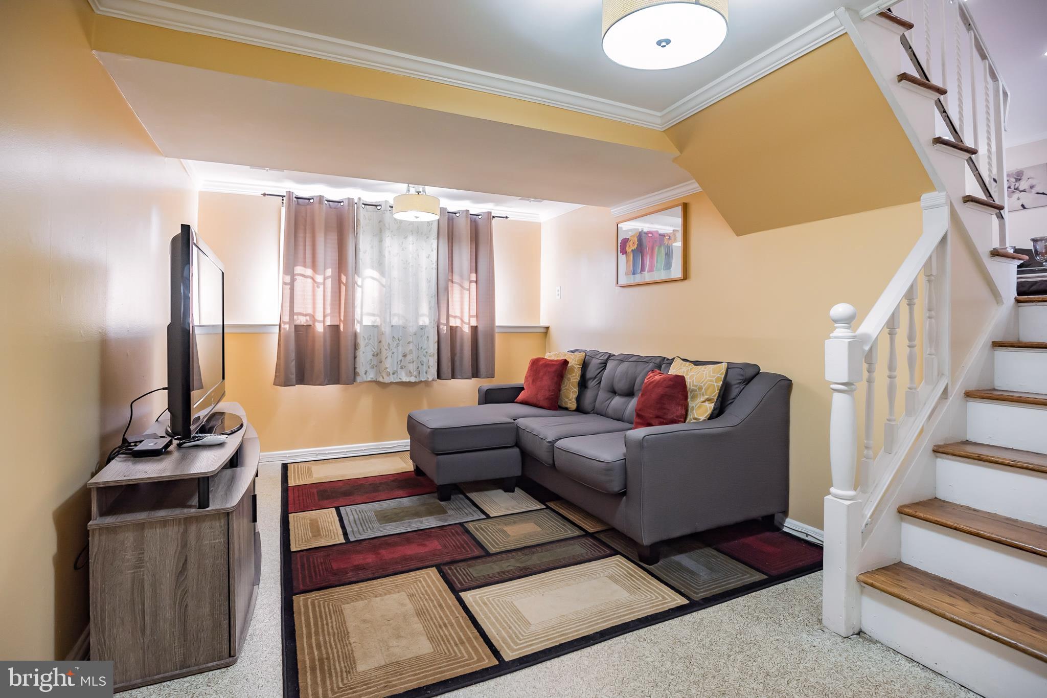 4 Hilton Road Mount Holly, NJ 08060 - Photo 22 of 29 Family Room