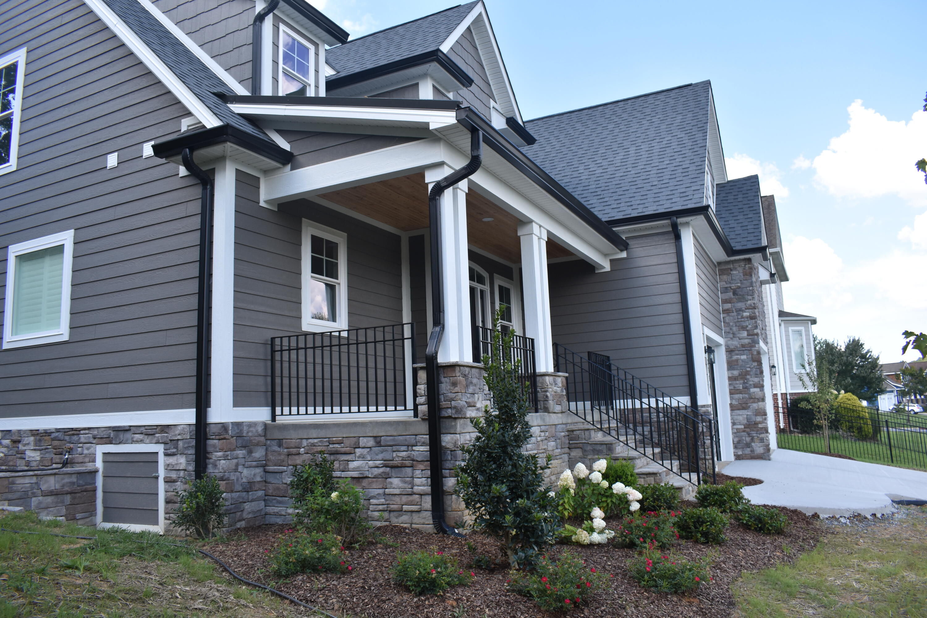 2334 Edinburgh Channel Road Kingsport, TN 37664 - Photo 18 of 88 DSC_0580
