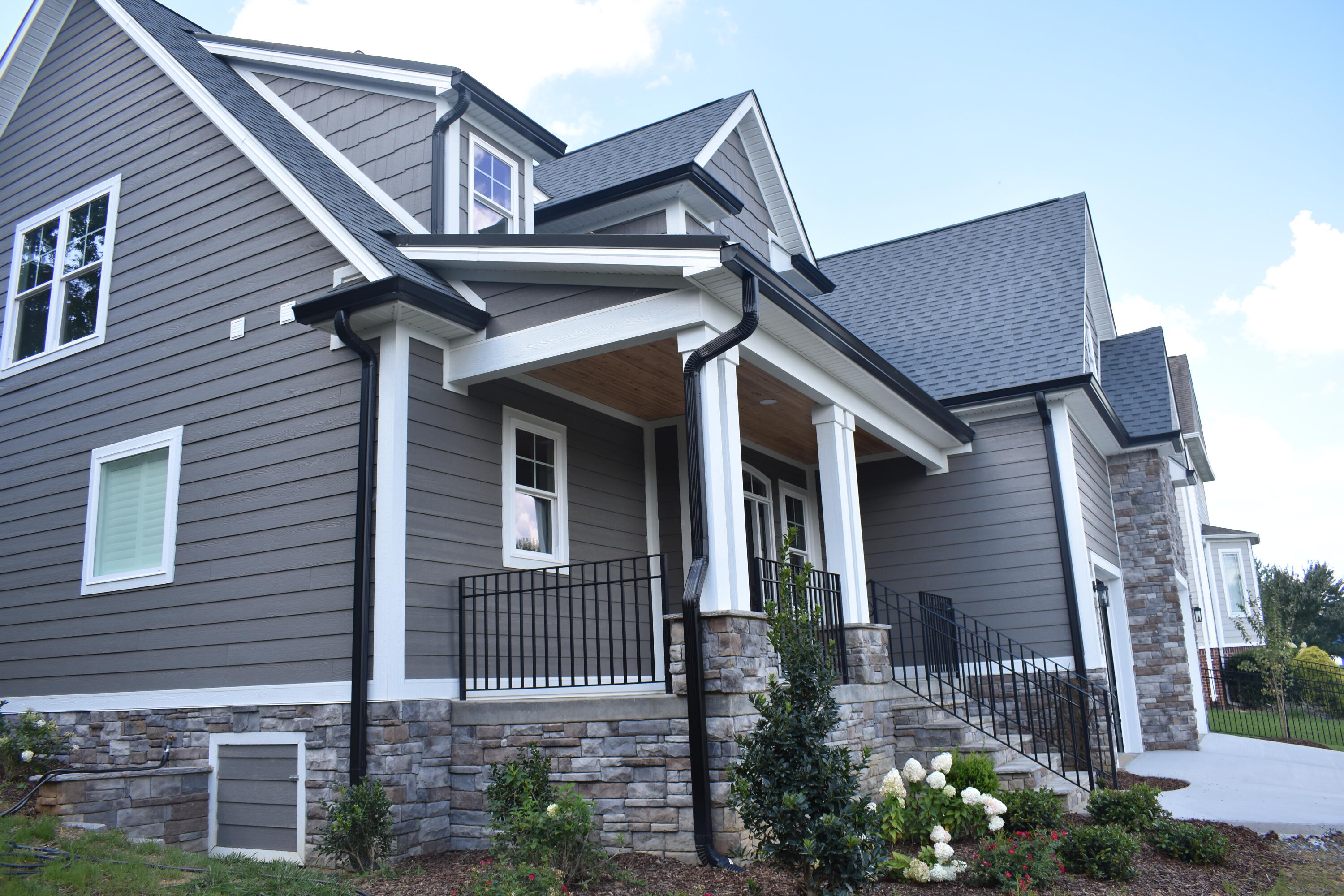 2334 Edinburgh Channel Road Kingsport, TN 37664 - Photo 19 of 88 DSC_0579