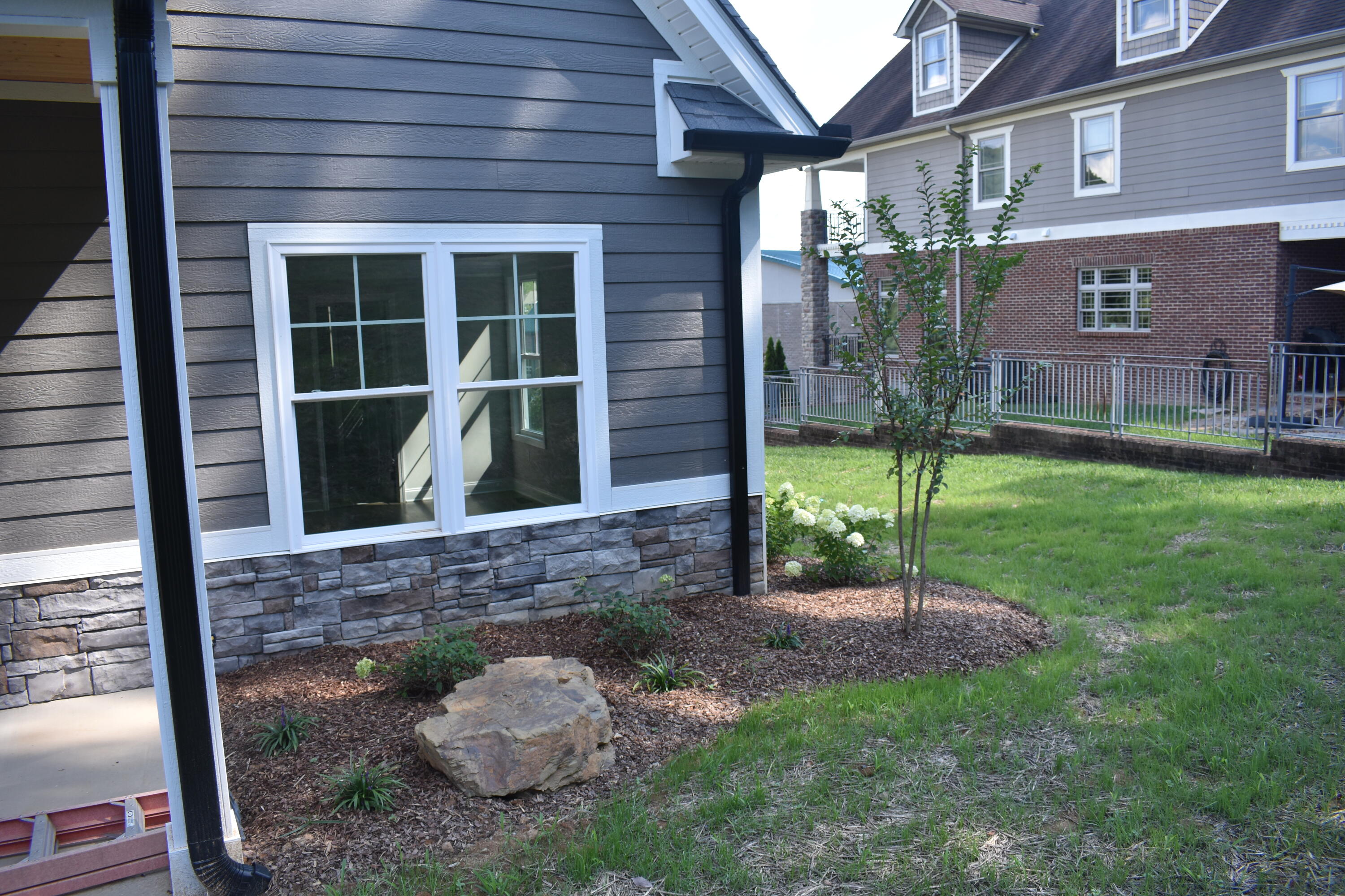2334 Edinburgh Channel Road Kingsport, TN 37664 - Photo 22 of 88 DSC_0576