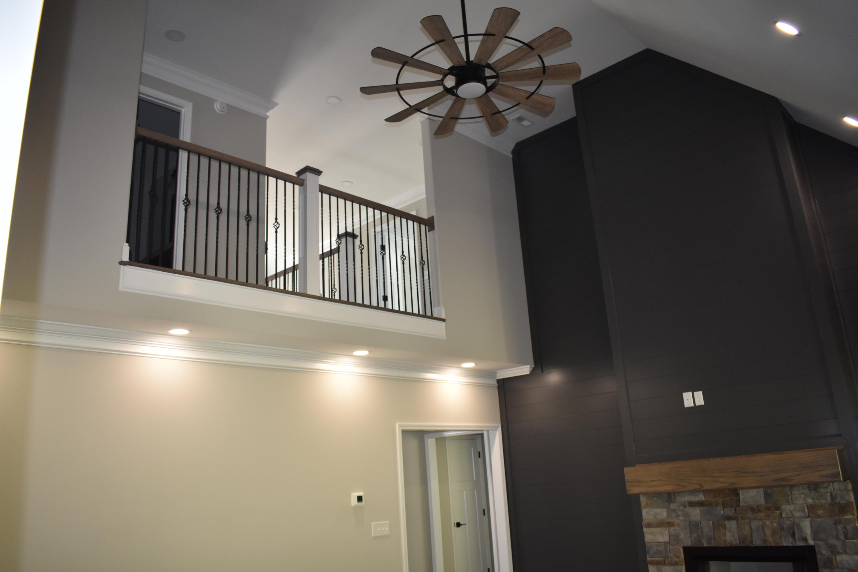 2334 Edinburgh Channel Road Kingsport, TN 37664 - Photo 29 of 88 DSC_0602
