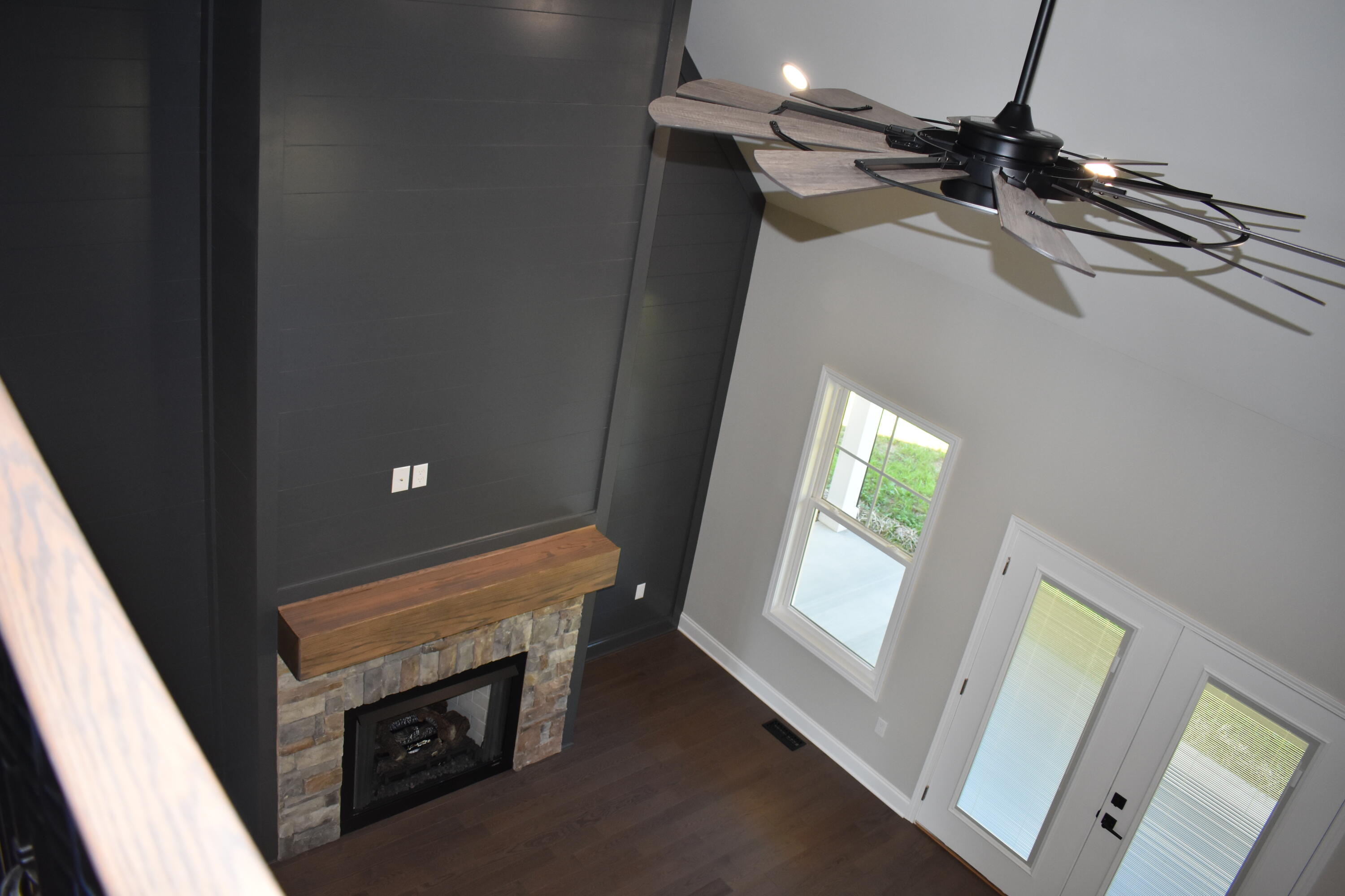 2334 Edinburgh Channel Road Kingsport, TN 37664 - Photo 57 of 88 DSC_0609
