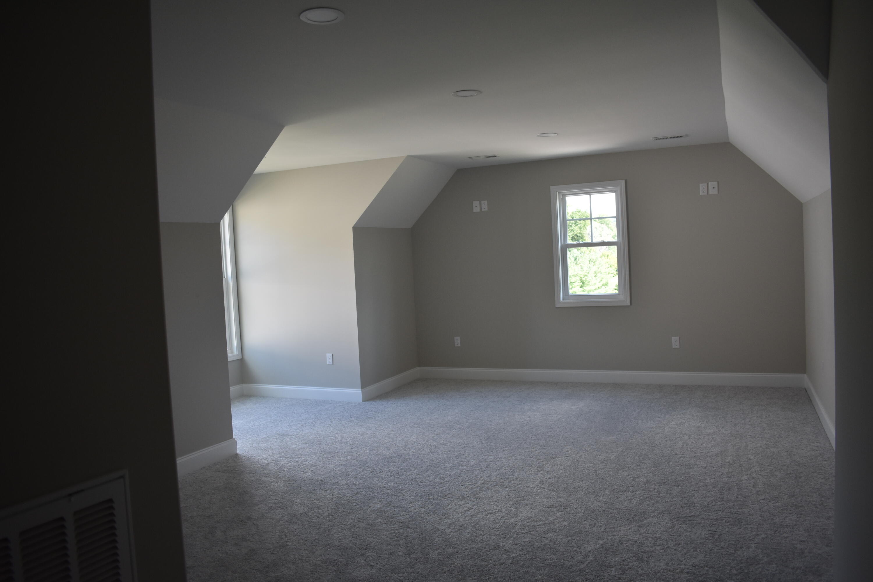 2334 Edinburgh Channel Road Kingsport, TN 37664 - Photo 60 of 88 DSC_0562