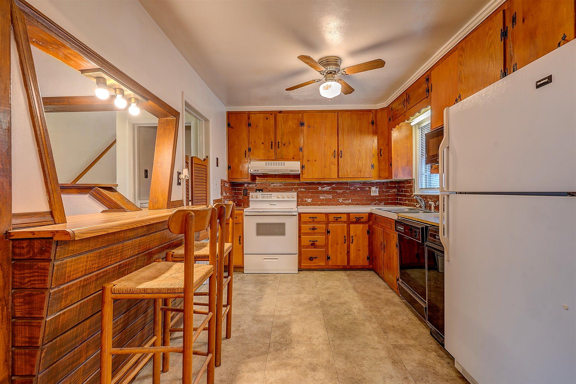 5312 Cove Road Roanoke, VA 24017 - Photo 16 of 36 13-DSC00241_2_3_4_5