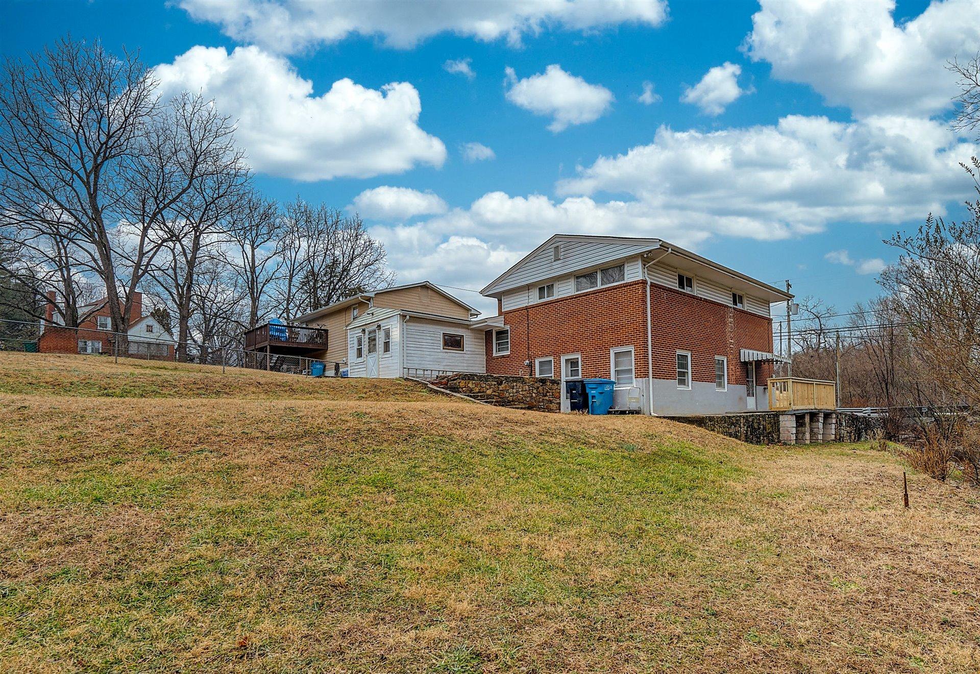 5312 Cove Road Roanoke, VA 24017 - Photo 34 of 36 32-DSC00381_2_3_4_5