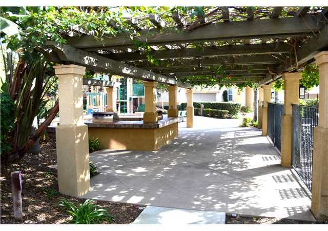 3629 Jetty Point Carlsbad, CA 92010 - Photo 20 of 25 Community Barbecue Area