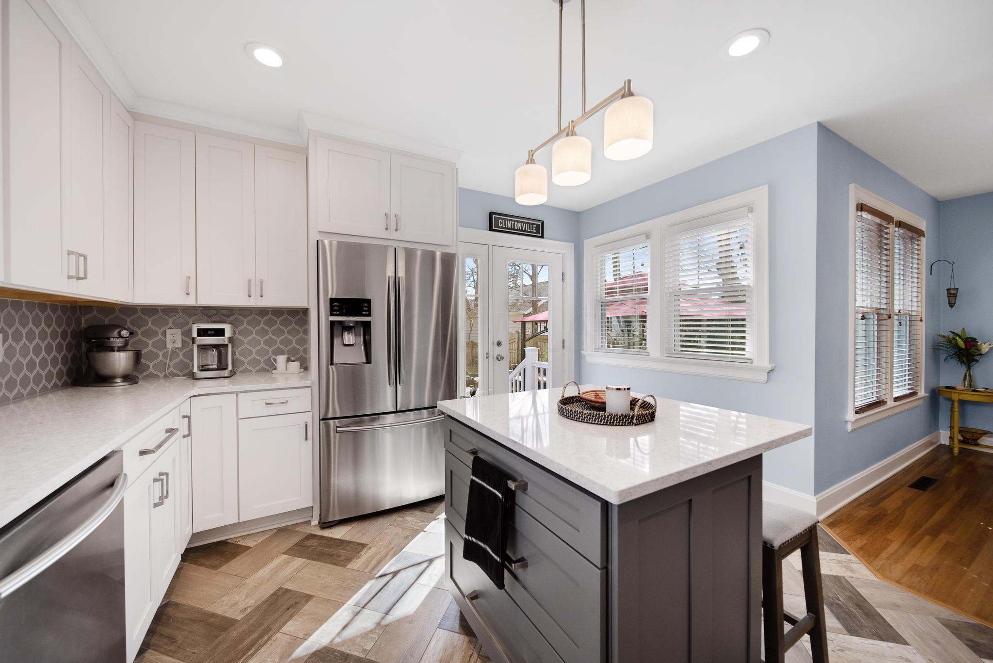39 East Torrence Road Columbus, OH 43214 - Photo 16 of 61 DSC05497_8_9