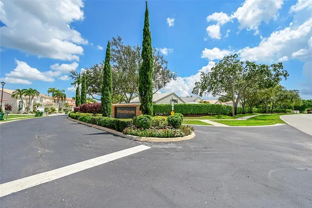 $675,000 | 3067 Bayberry Way, Margate, FL 33063