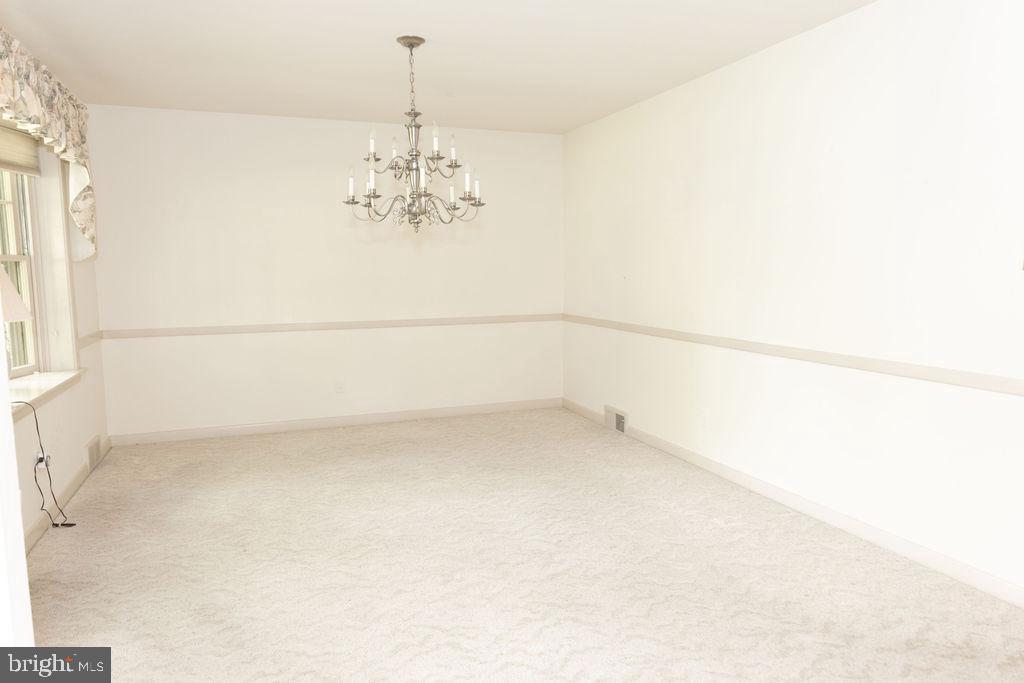 1062 Beverly Road Jenkintown, PA 19046 - Photo 17 of 39