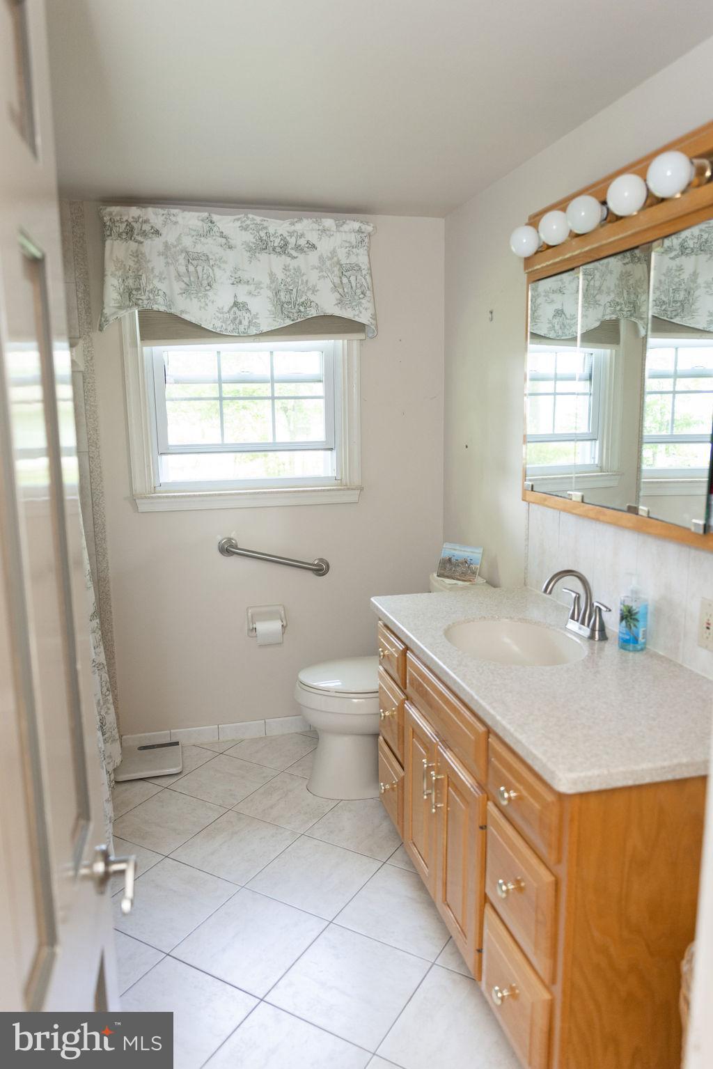 1062 Beverly Road Jenkintown, PA 19046 - Photo 23 of 39